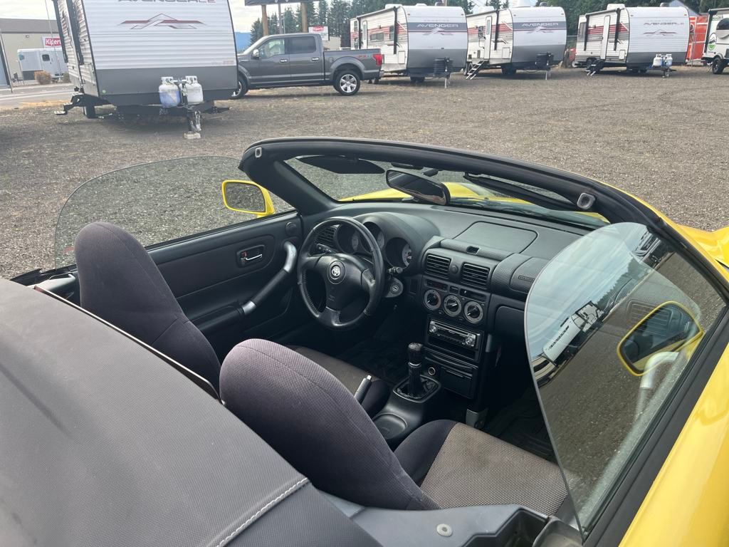 2002 Solar Yellow Toyota MR2 Spyder Base RWD Convertible