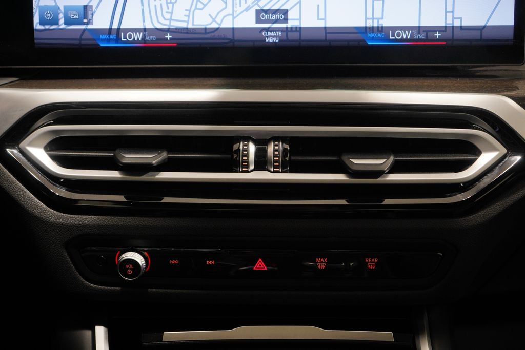 Thumbnail: 2023 BMW i4 - 13