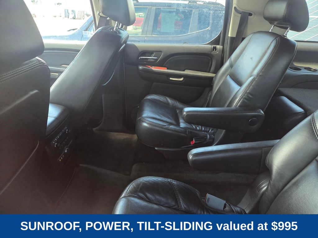 2007 Cadillac Escalade ESV Standard