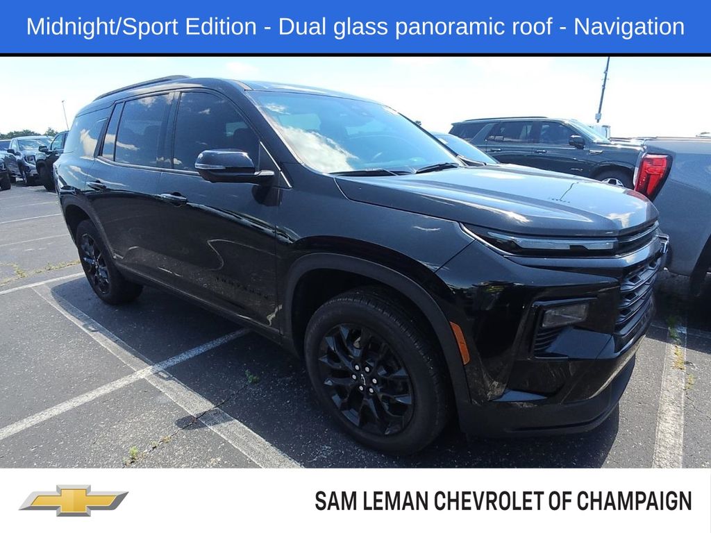 Mosaic Black Metallic 2024 Chevrolet Traverse SUV / Crossover Front-Wheel Drive 8-Speed Automatic