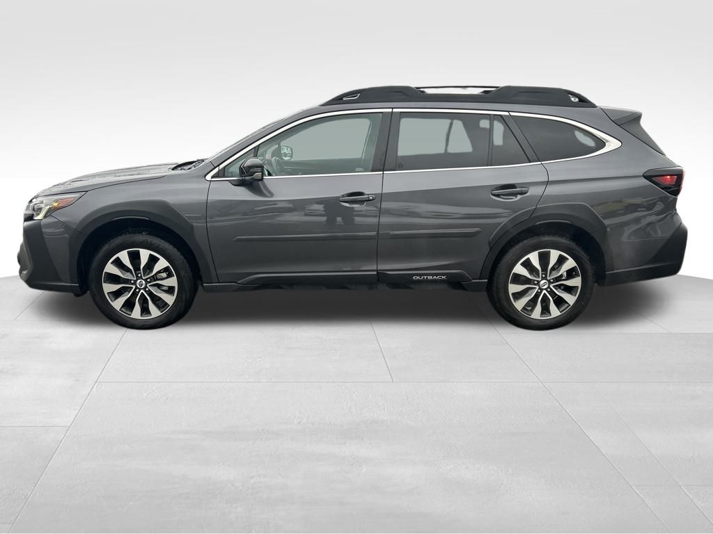 2024 Subaru Outback Limited's photo