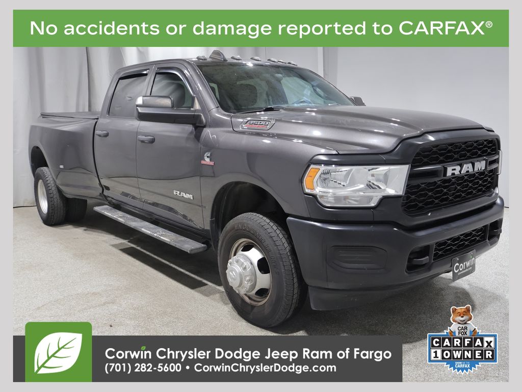 2022 RAM 3500 Tradesman Crew Cab LB DRW 4WD    
