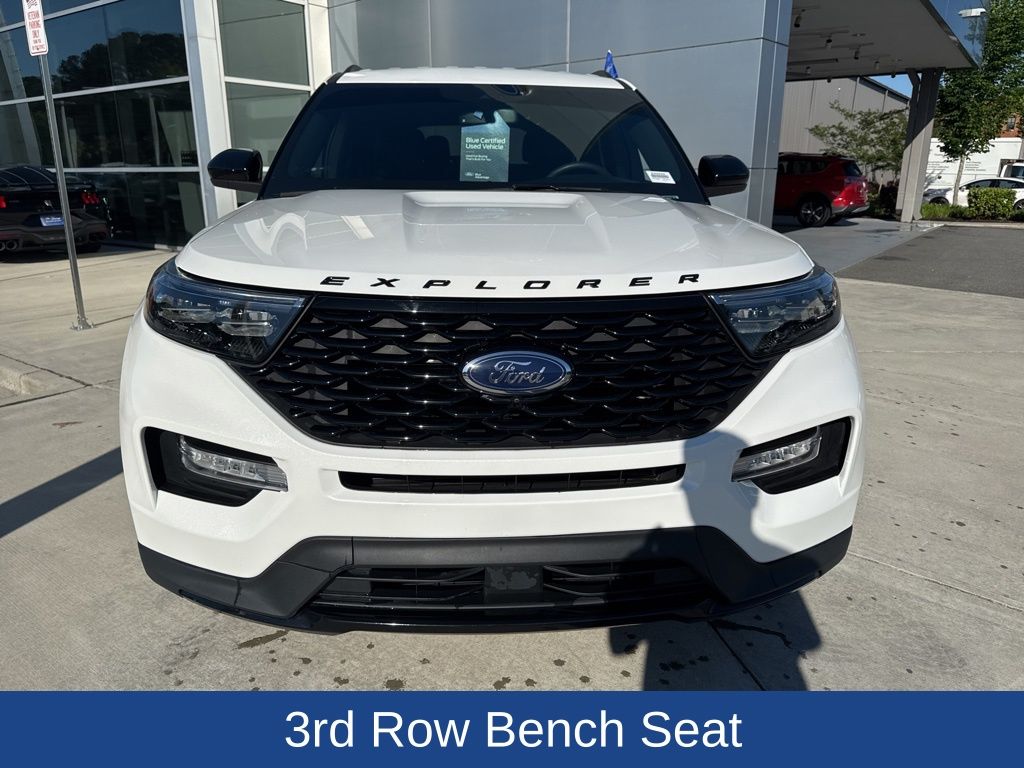 2023 Ford Explorer ST-Line