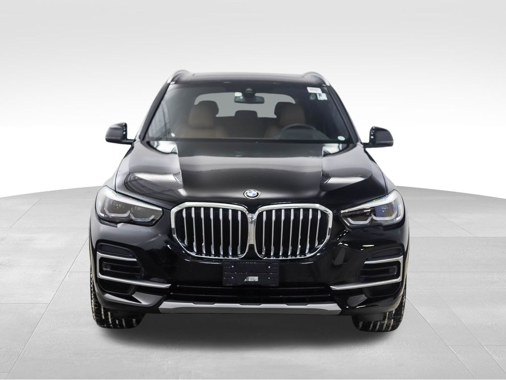 Thumbnail: 2022 BMW X5 - 8