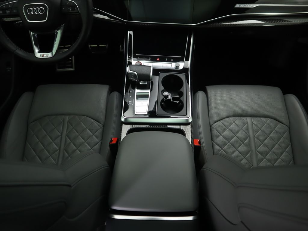 Thumbnail: 2022 Audi SQ8 - 17