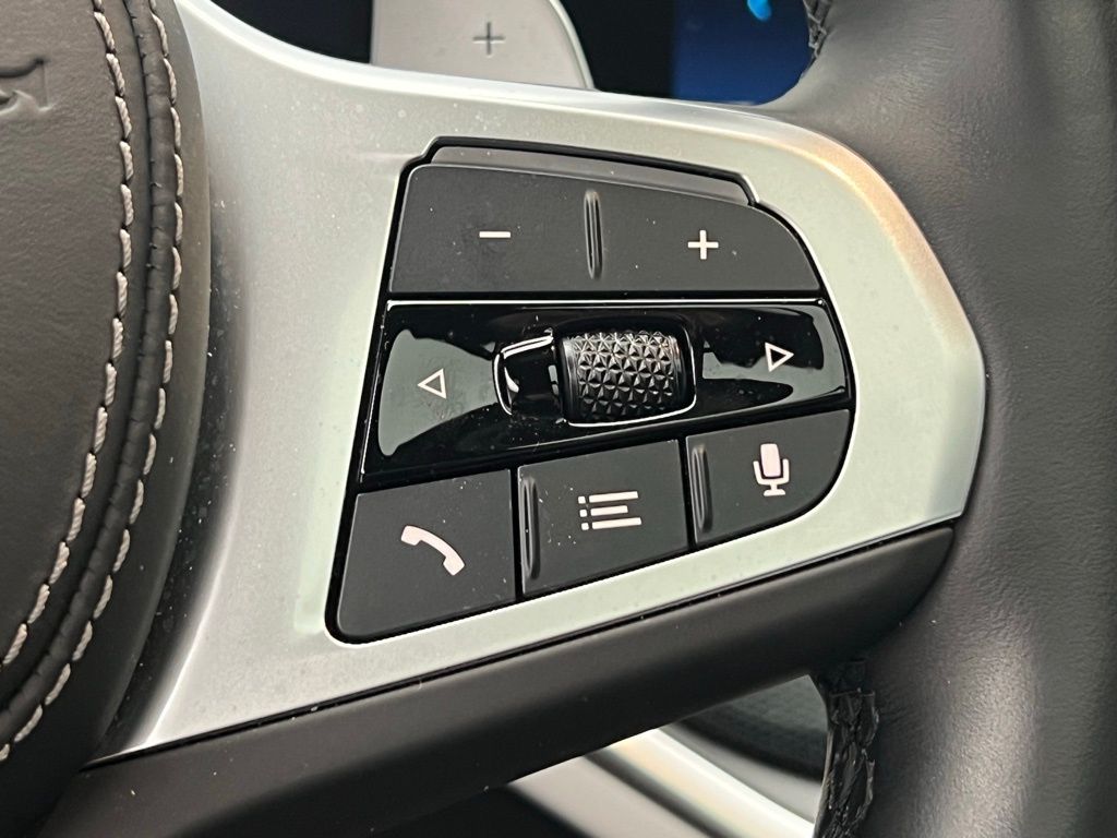 Thumbnail: 2024 BMW X5 - 18