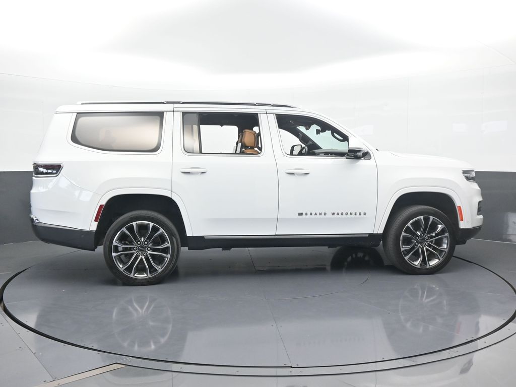 Used 2022 Bright White Clearcoat Jeep Series III image 7