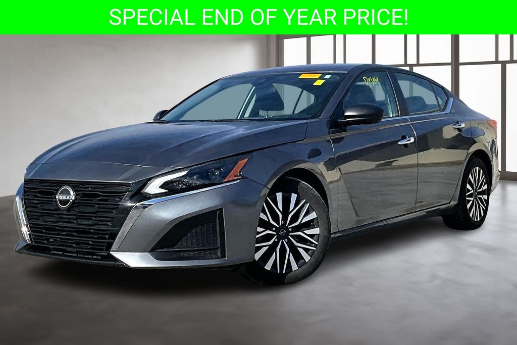 2024 Nissan Altima SV