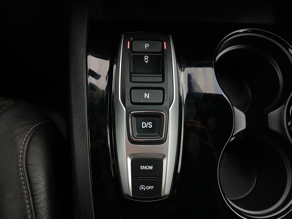 Used Car 2021 Honda Passport  Touring For Sale Under $20,000 In Austin, Texas