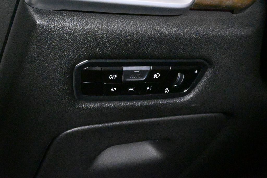 Thumbnail: 2022 BMW X5 - 27