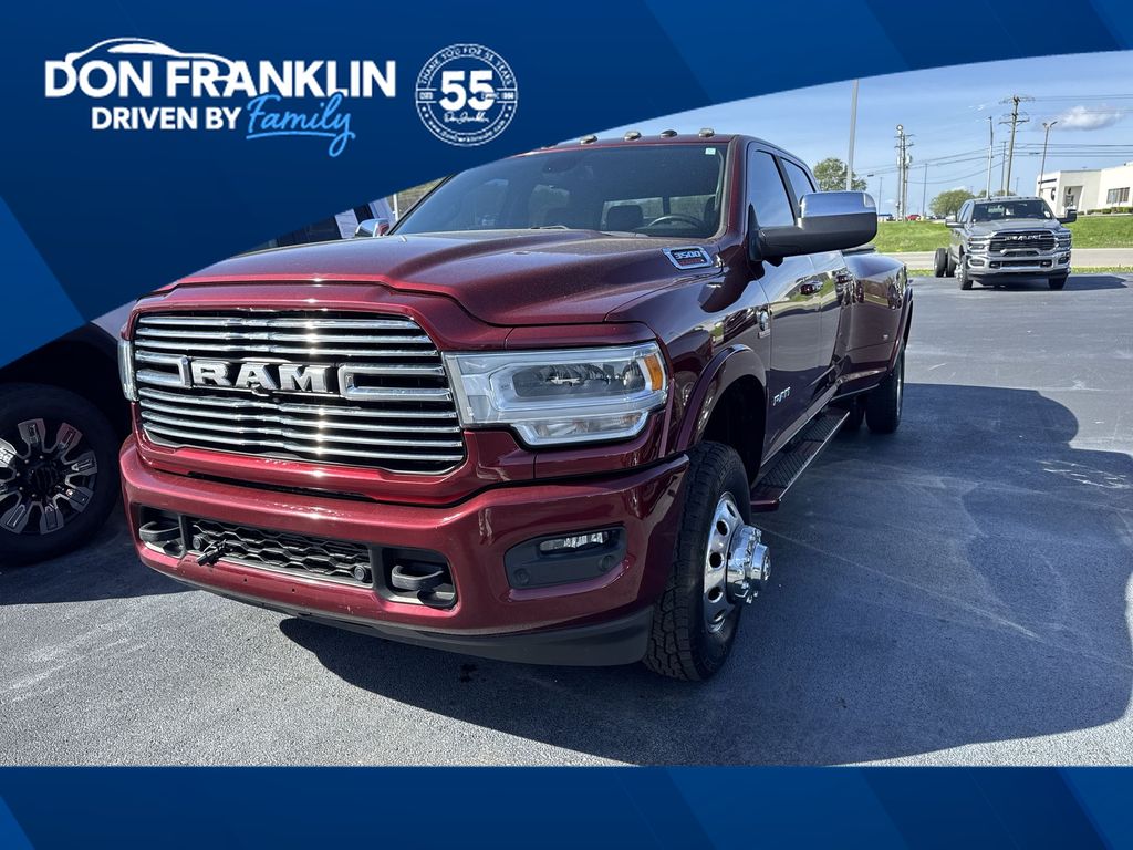 Delmonico Red Pearlcoat 2019 RAM 3500 Laramie Crew Cab LB DRW 4WD Pickup Truck Four-Wheel Drive 6-Speed Automatic