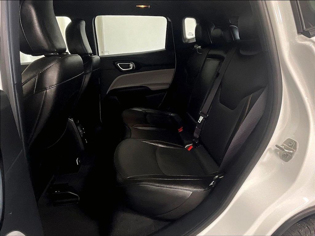 2024 Jeep Compass — photo 15