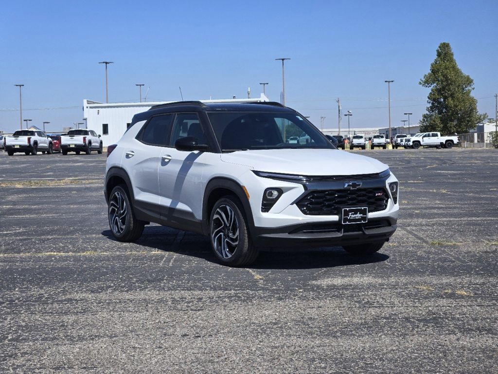 2025 Chevrolet TrailBlazer RS 2