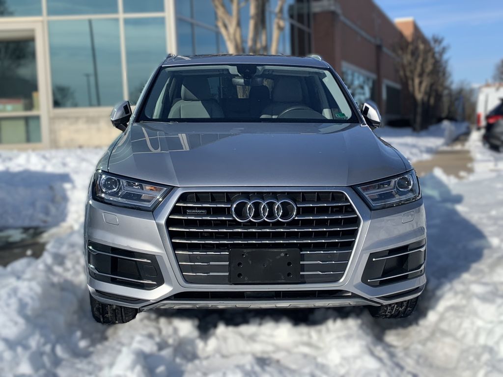 Thumbnail: 2019 Audi Q7 - 2