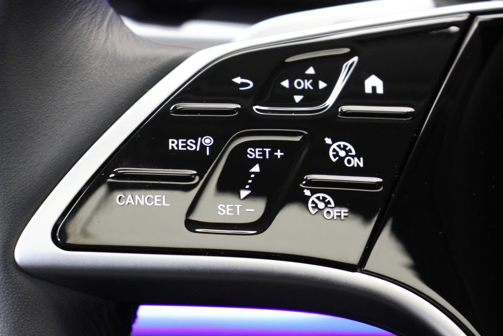 Thumbnail: 2026 Mercedes-Benz GLE - 20