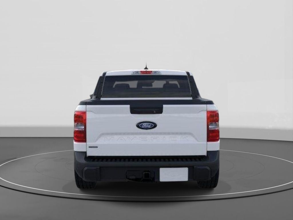 New 2026 Ford Maverick XLT 4D Crew Cab