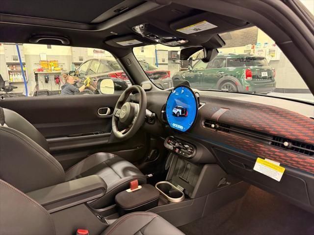 Thumbnail: 2026 MINI Cooper - 21