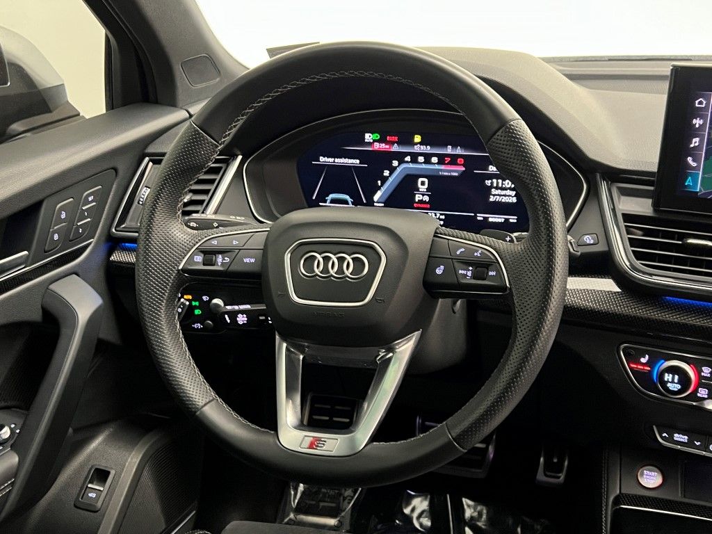 Thumbnail: 2023 Audi SQ5 - 21