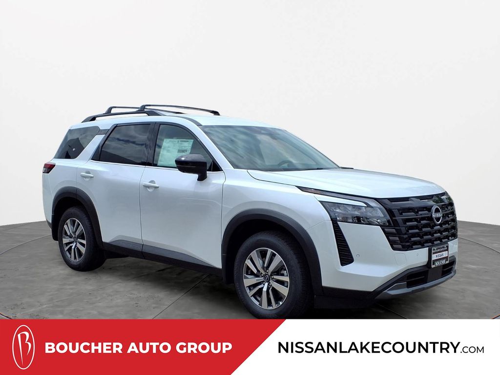 2026 Nissan Pathfinder SL