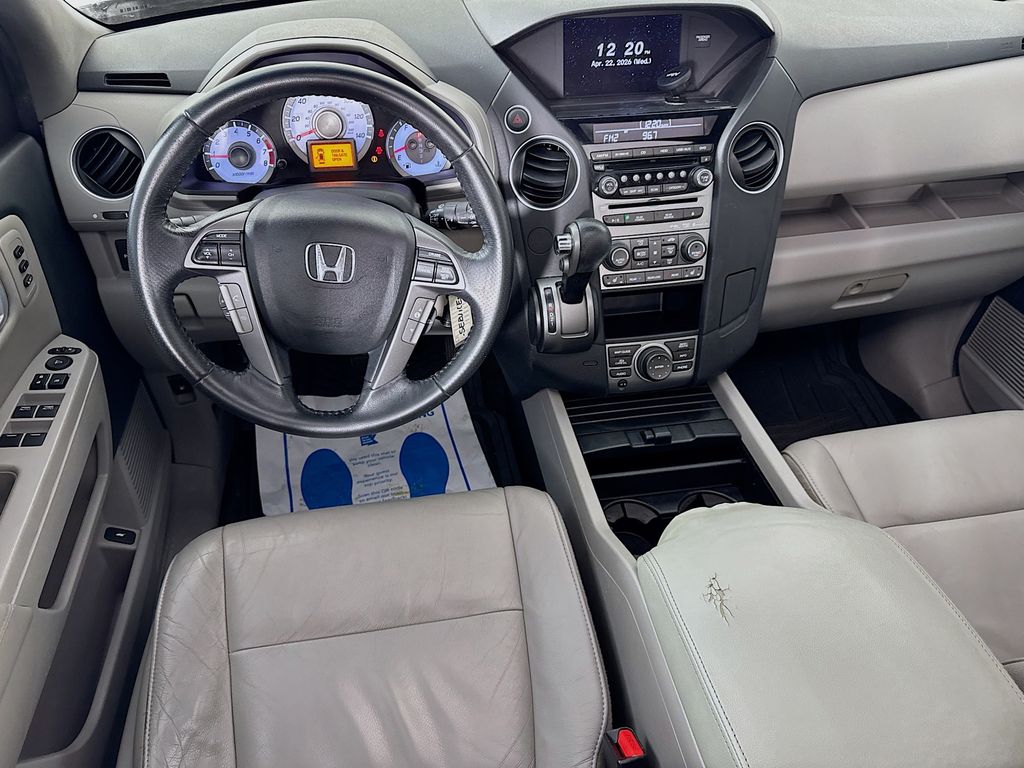 Used Car 2012 Honda Pilot  Touring For Sale Under $12,000 In Austin, Texas