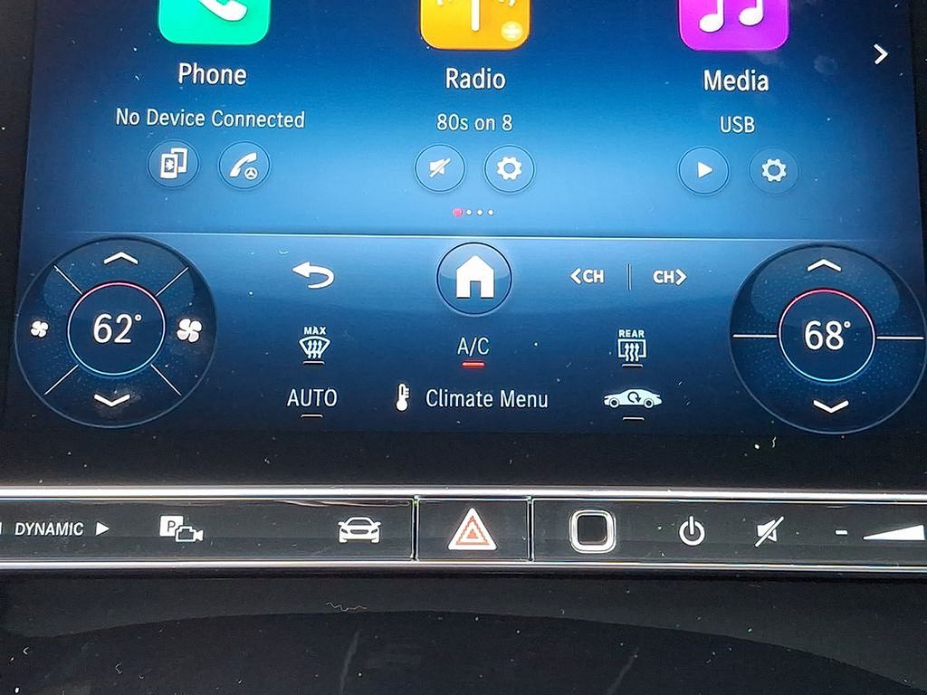 Thumbnail: 2025 Mercedes-Benz GLC - 12