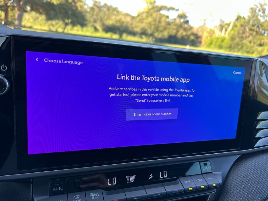 Thumbnail: 2025 Toyota Camry - 23