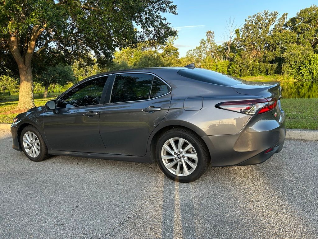 2024 Toyota Camry LE 3