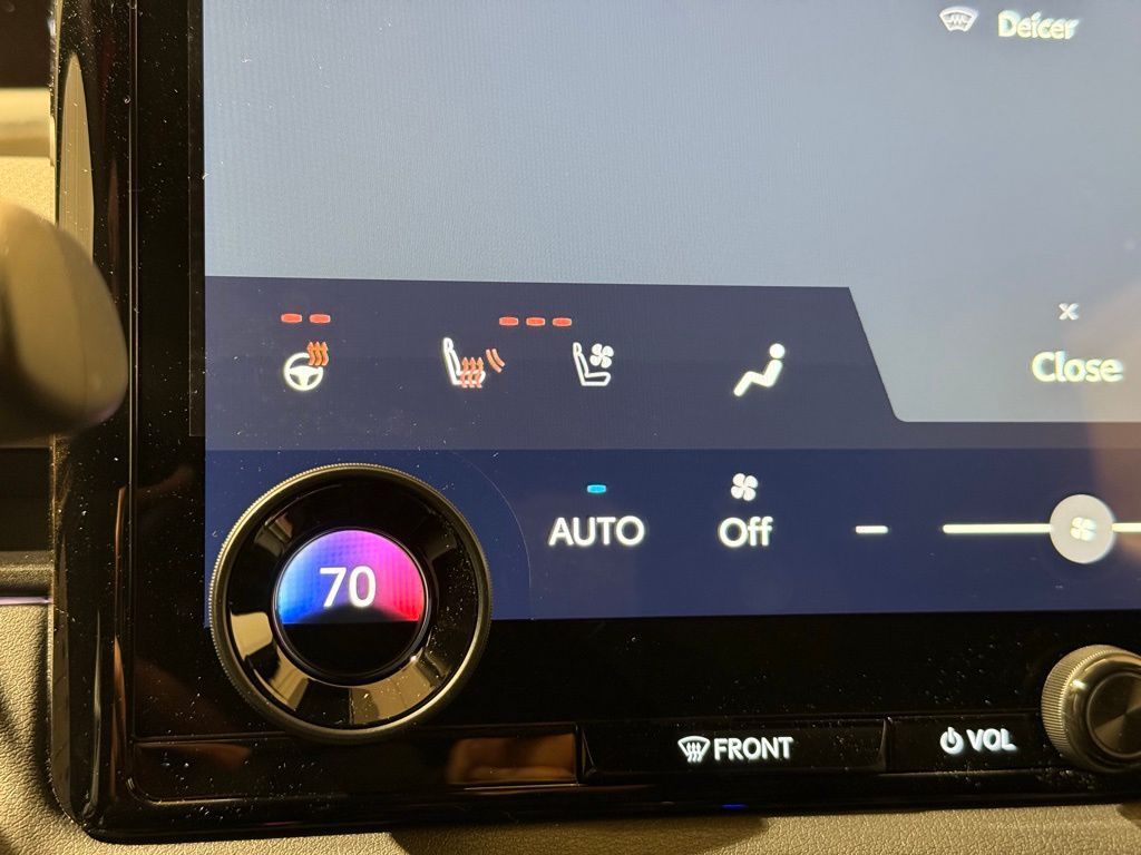 Thumbnail: 2026 Toyota bZ - 30