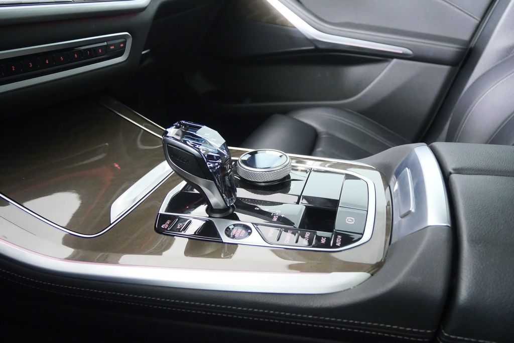 Thumbnail: 2022 BMW X5 - 27