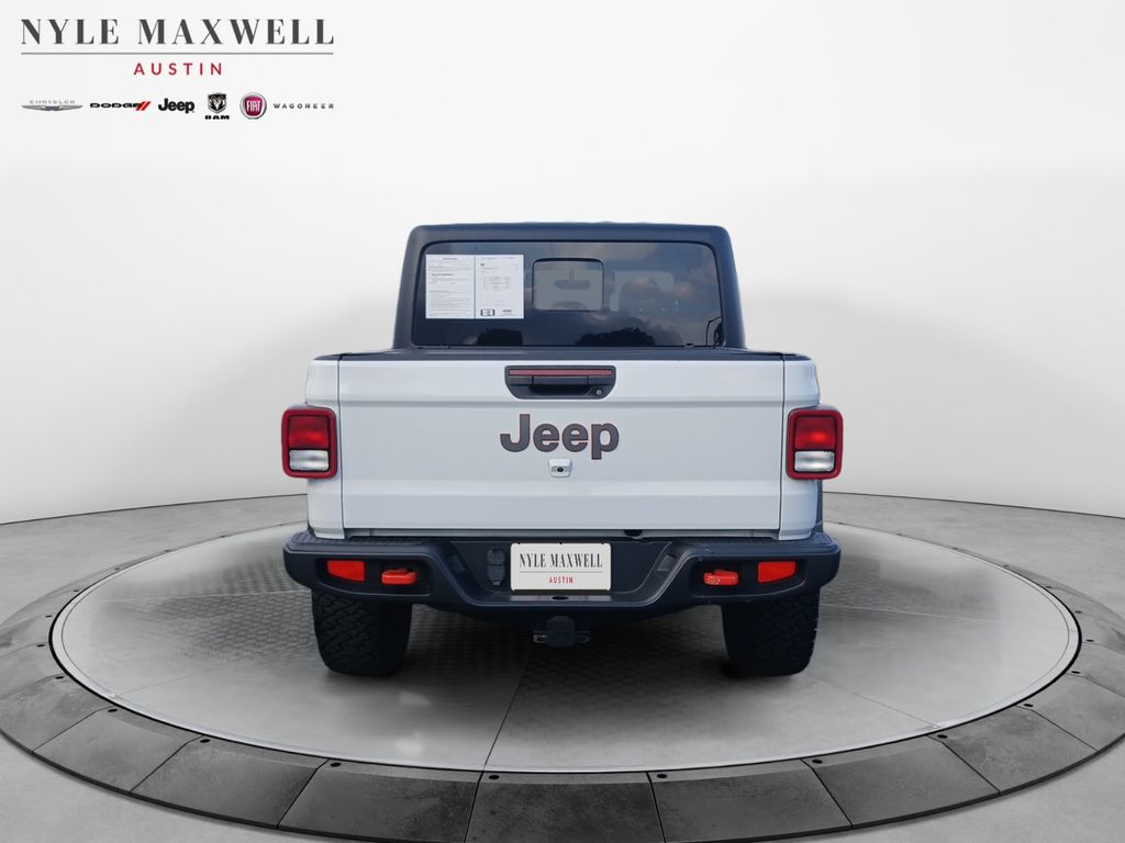 Used Car 2022 Jeep Gladiator  Mojave For Sale Under $35,000 In Austin, Texas