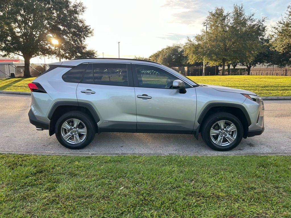 Thumbnail: 2024 Toyota RAV4 - 6