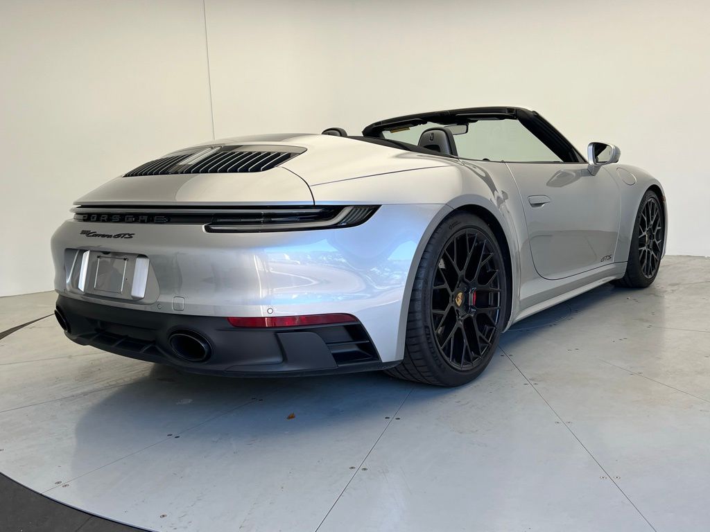 Thumbnail: 2024 Porsche 911 - 22