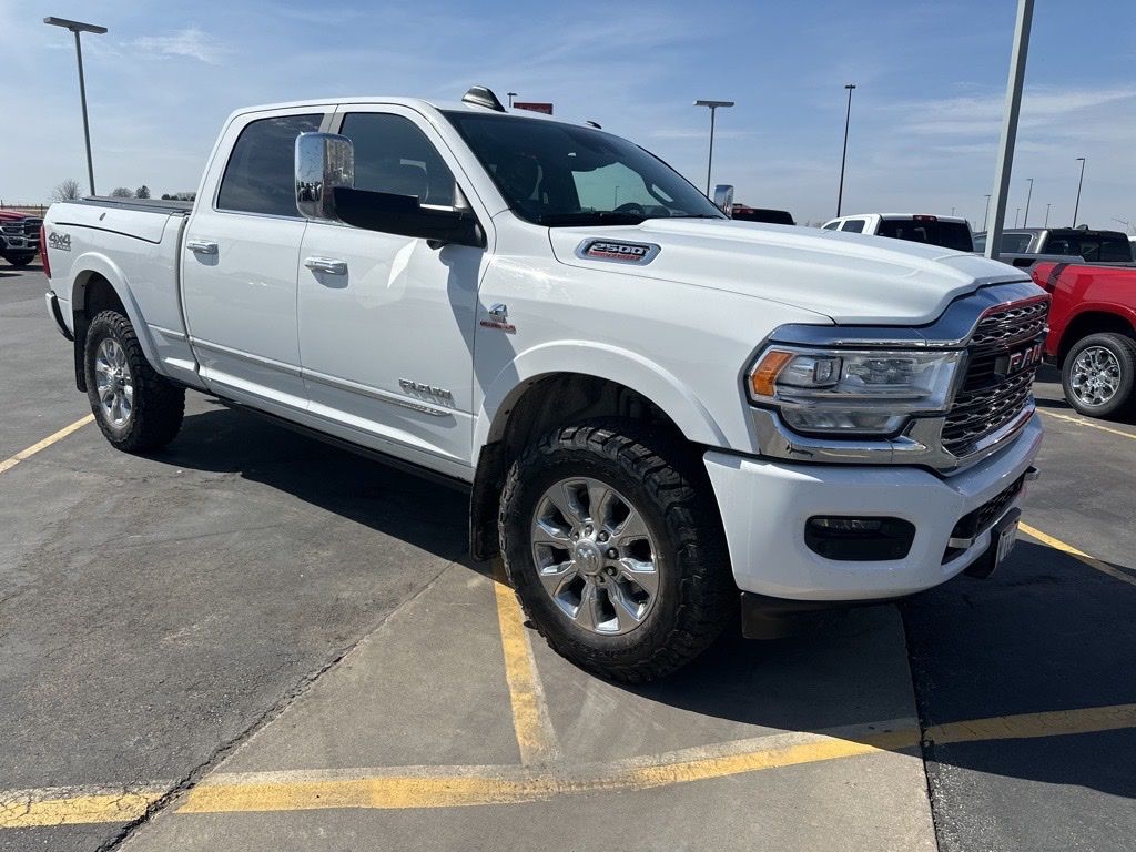 Bright White Clearcoat 2019 RAM 2500 Limited Crew Cab 4WD Pickup Truck Four-Wheel Drive 6-Speed Automatic