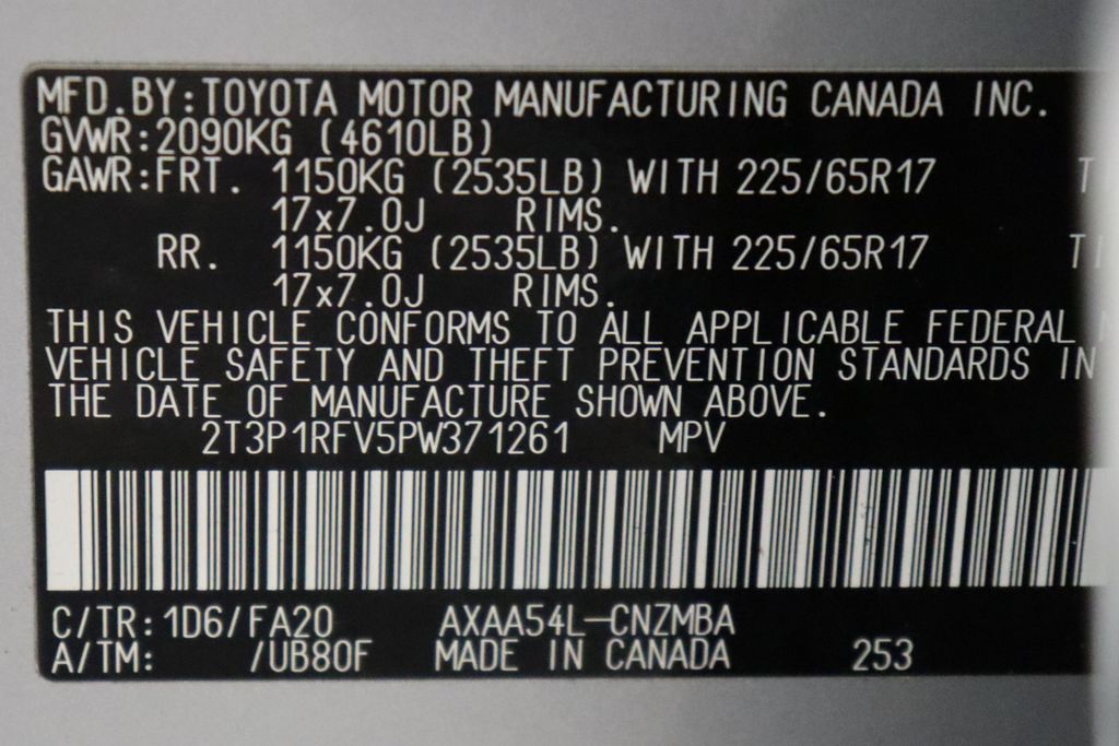 2023 Toyota RAV4 XLE 17