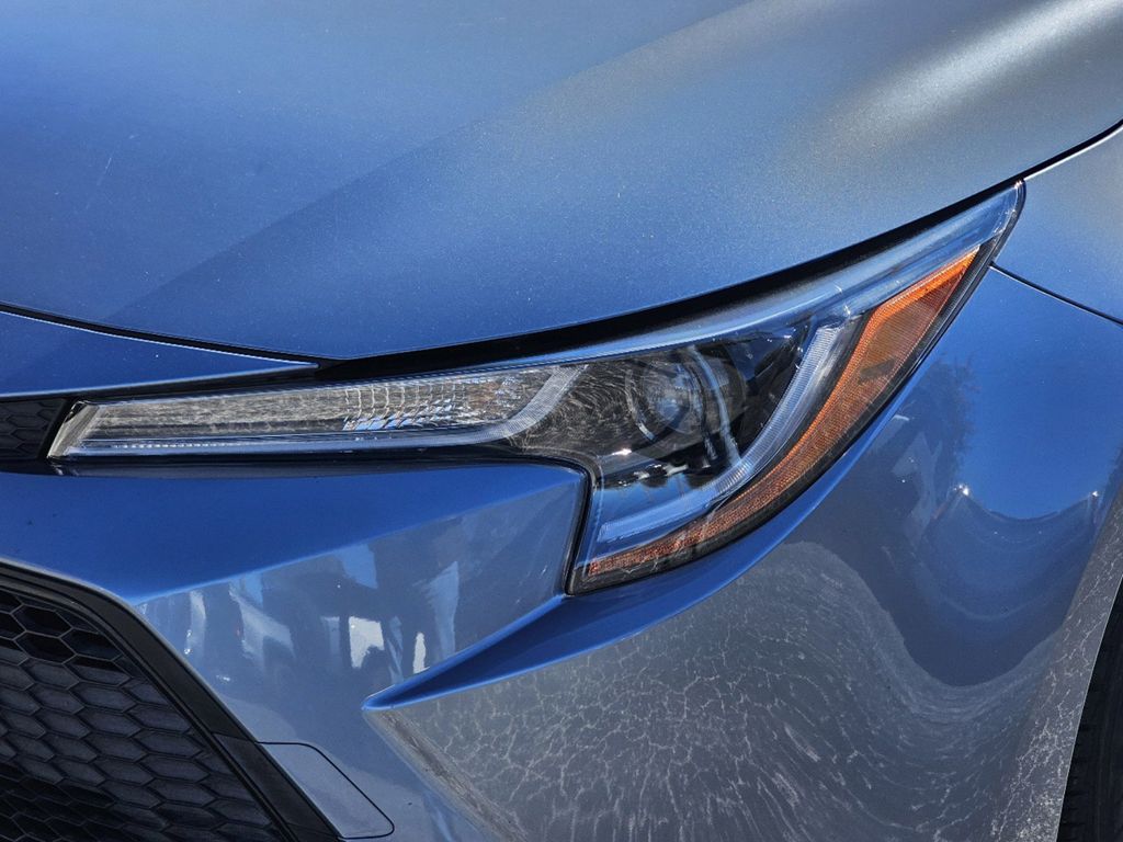 2020 Toyota Corolla LE 6