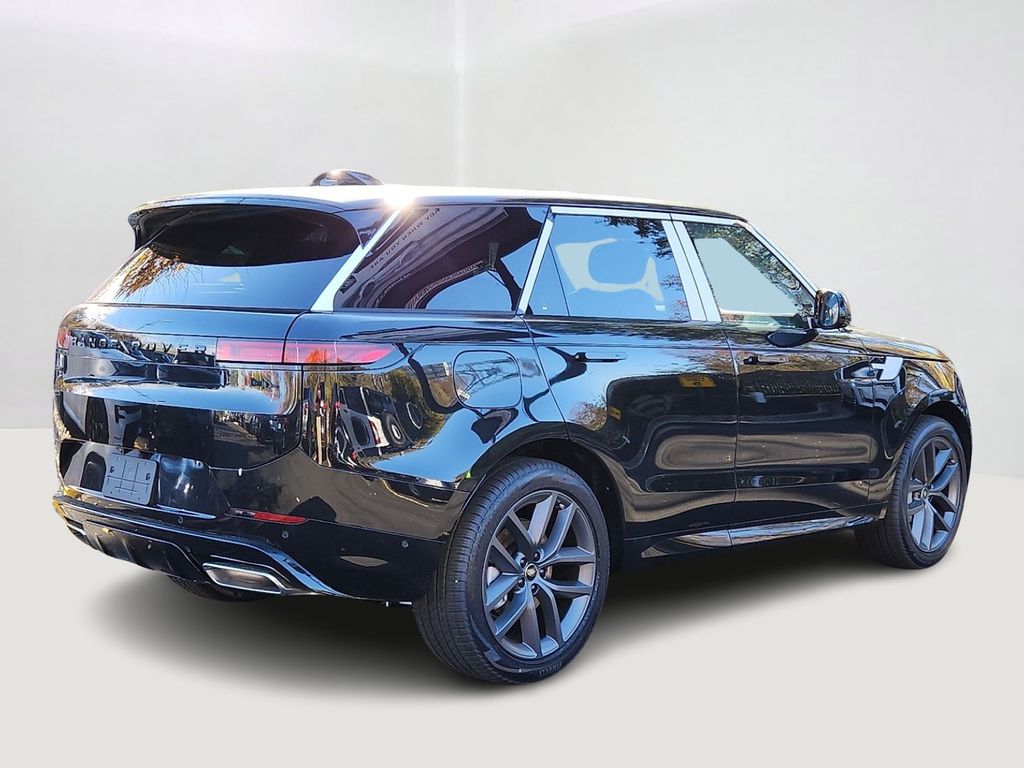 Thumbnail: 2025 Land Rover Range Rover Sport - 3