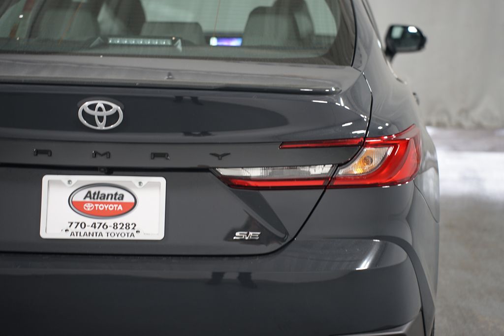 Thumbnail: 2025 Toyota Camry - 10