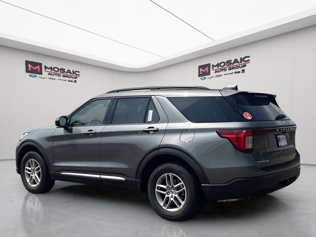 2025 Ford Explorer