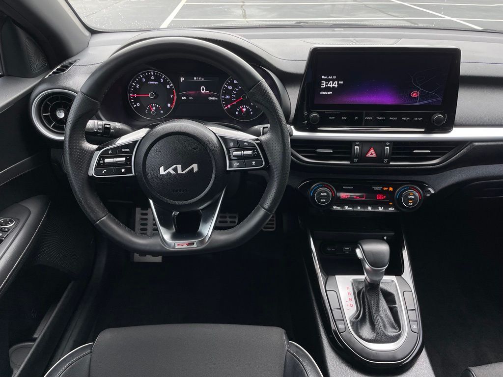 Thumbnail: 2024 Kia Forte - 11