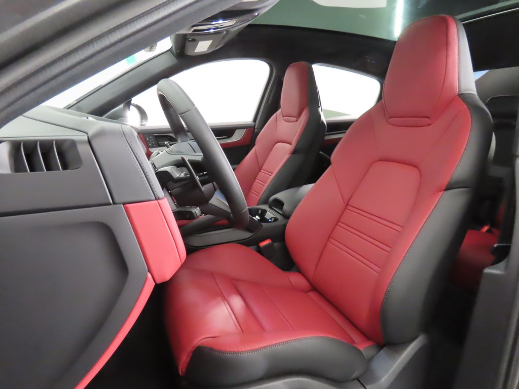 Thumbnail: 2026 Porsche  - 5