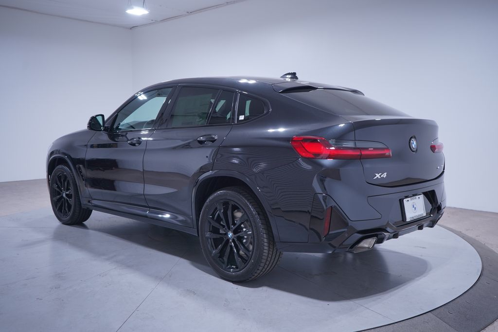 2025 BMW X4 xDrive30i 3