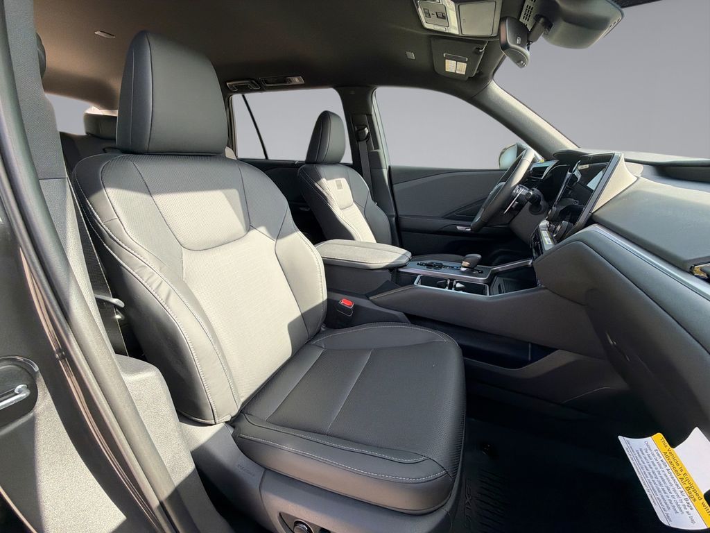 Thumbnail: 2026 Lexus TX - 16