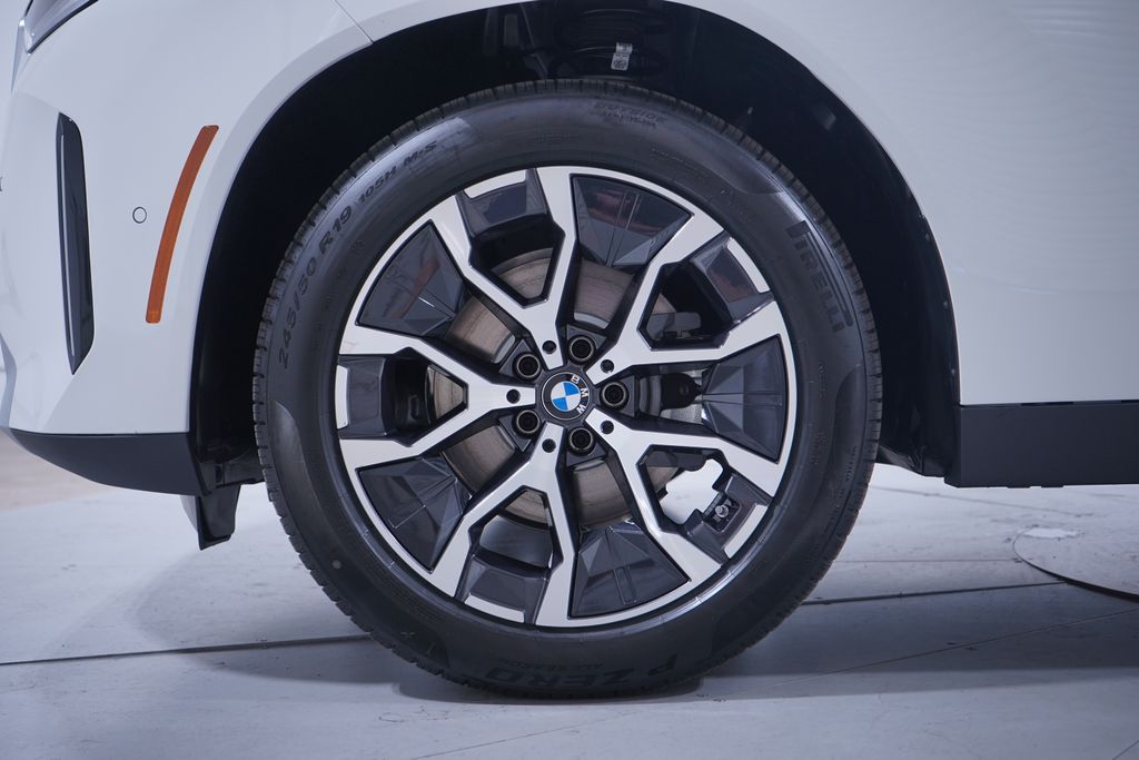 Thumbnail: 2026 BMW X3 - 2