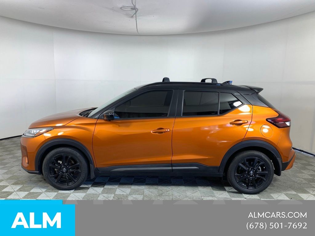 Used 2022 Orange Nissan SR image 6