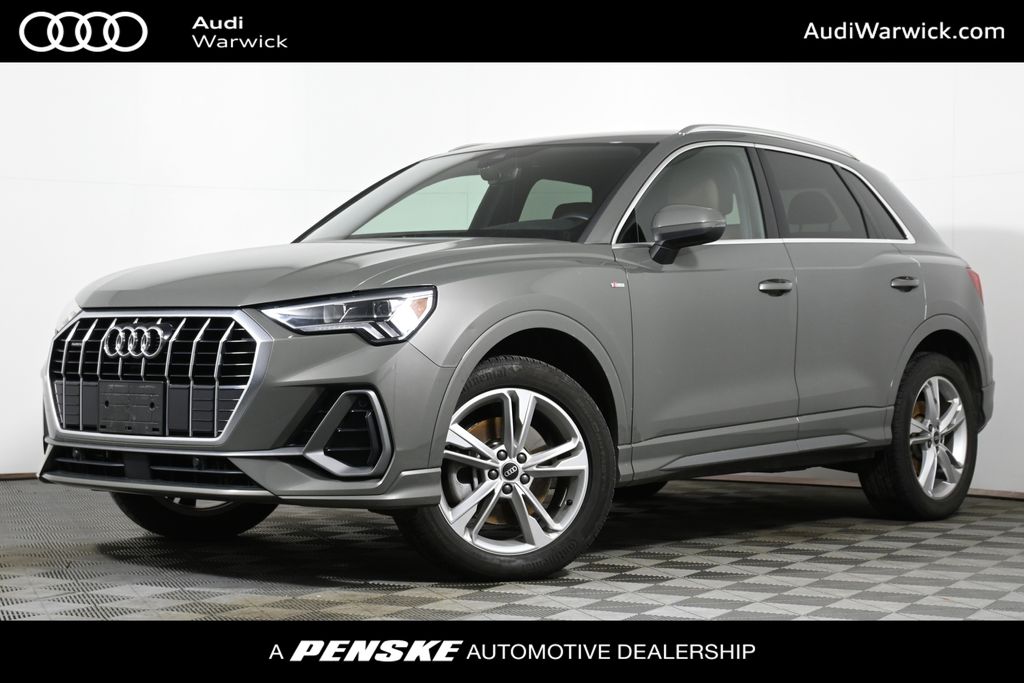 2021 Audi Q3 Premium Plus -
                Warwick, RI