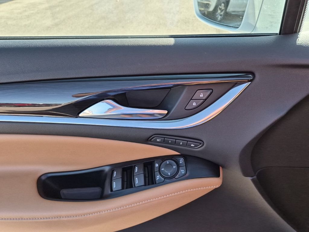 Used Car 2018 Buick Enclave  Premium Group For Sale Under $25,000 In Austin, Texas