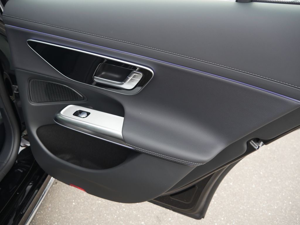 Thumbnail: 2026 Mercedes-Benz E-Class - 20
