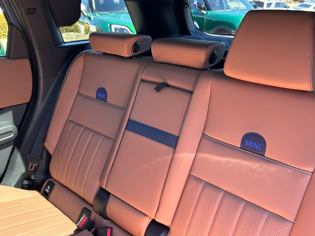 Thumbnail: 2025 MINI Cooper Countryman - 31