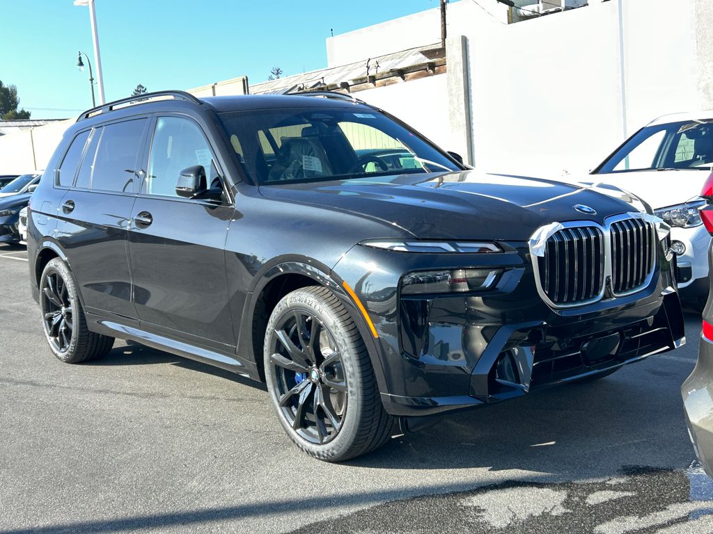 Thumbnail: 2026 BMW X7 - 2