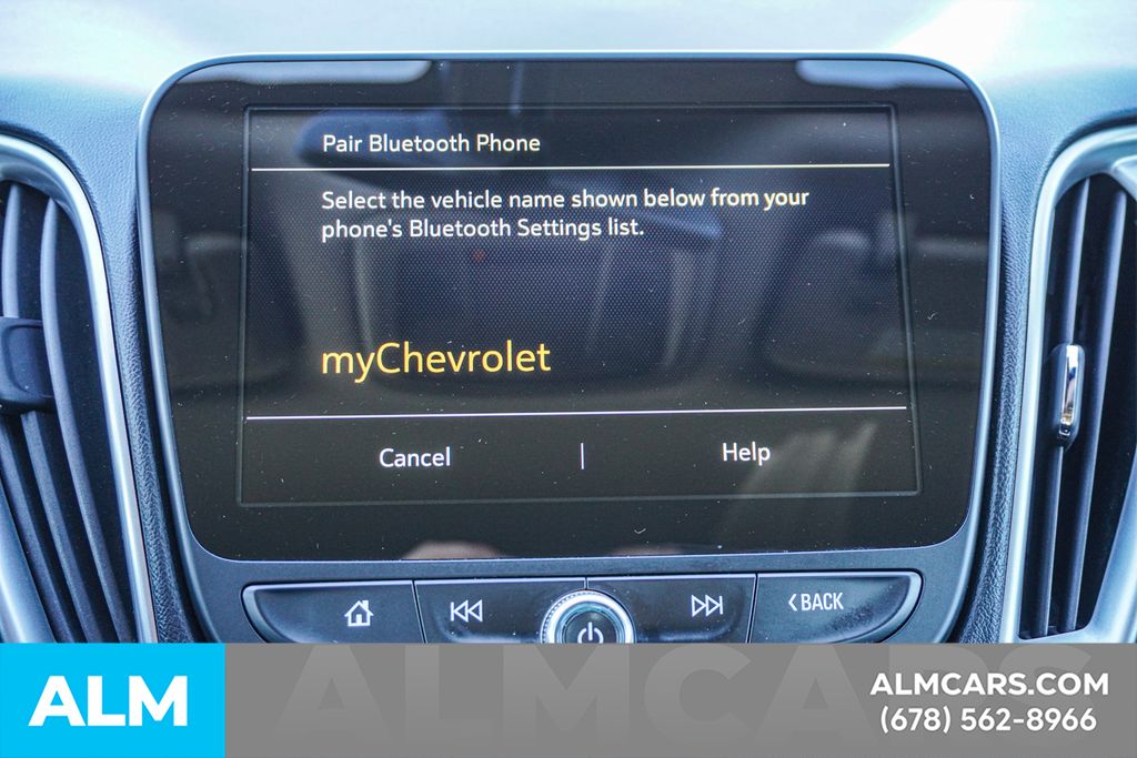 Used 2024 Gray Chevrolet LT image 36